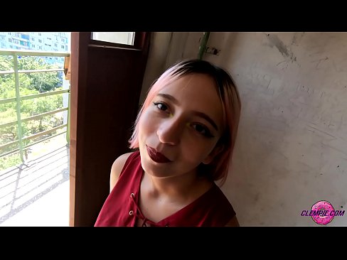 ❤️ Студентка Чувственно Отсасывает Незнакомцу на Заброшке - Обкончал Лицо ️ Видео траха на нашем сайте ️