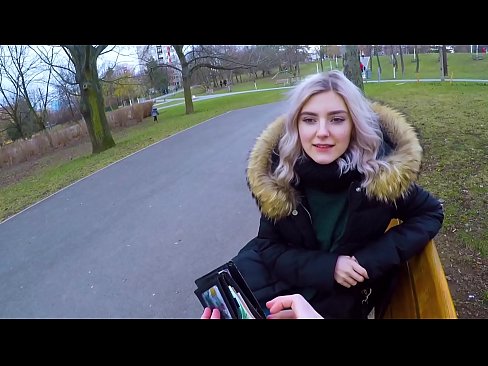 ❤️ Глотает горячую сперму незнакомца за деньги - минет в парке от Eva Elfie ️ Видео траха на нашем сайте ️